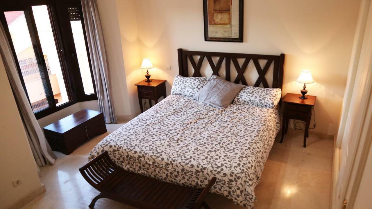 Penthouse Full Sea View Apartment Манилва Екстериор снимка