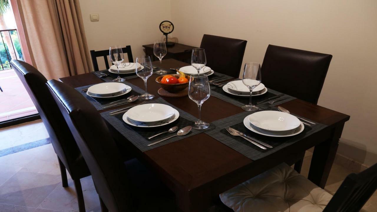 Penthouse Full Sea View Apartment Манилва Екстериор снимка
